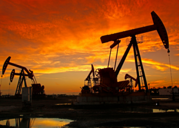 Petróleo em queda: otimismo nas negociações EUA-Irã abalou o mercado