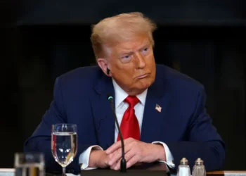 Tarifas dos EUA caem; impacto ao Brasil ainda é alto