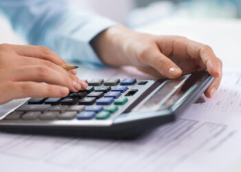 Gastos públicos em 2025 já superam R$ 3 trilhões