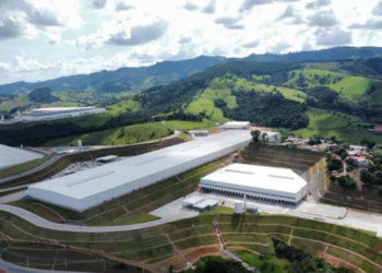 Galpão logístico padrão AAA do fundo XPLG11 em Extrema (MG), 100% locado