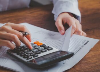 Previdência já consome R$ 988 bilhões e amplia gasto público no Brasil