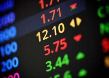 Ibovespa fecha em alta histórica após sinal de Trump