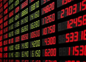 Bolsa supera 159 mil e tem melhor novembro desde 2024