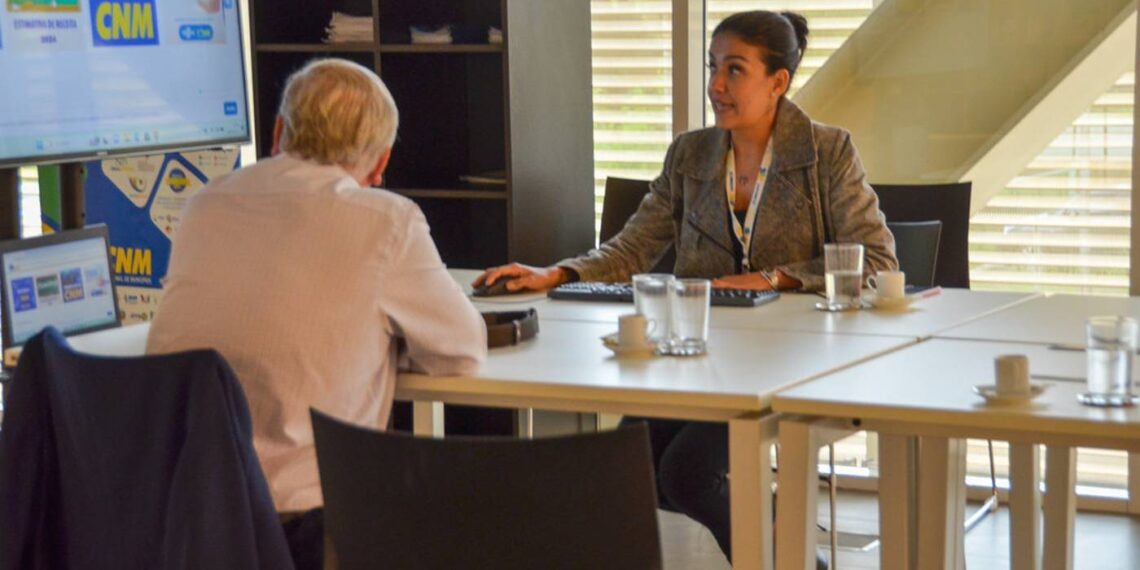 Quase um terço das prefeituras atrasa pagamento a fornecedores