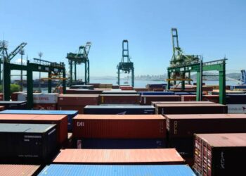 Falhas em portos facilitam tráfico de drogas, diz TCU