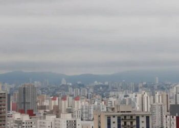 Dados sobre obras públicas em municípios brasileiros