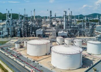 Índia busca petróleo fora do Oriente Médio