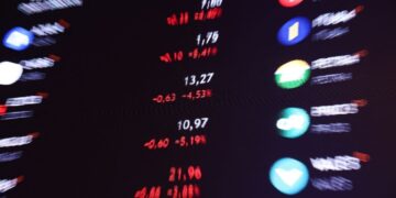 Ibovespa cai pela 5ª vez com tensão entre EUA e Irã