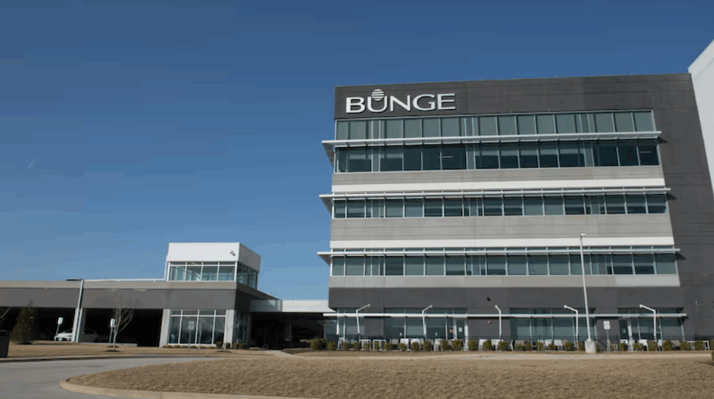 Bunge vende últimas usinas e encerra operação no setor