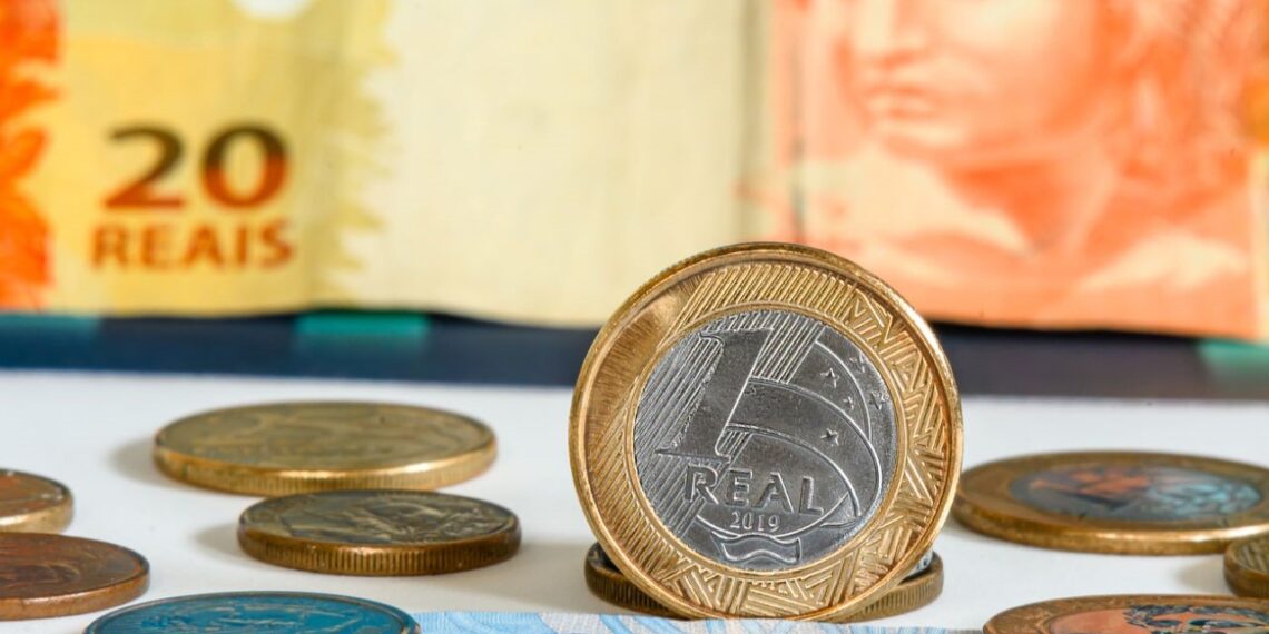 Contas do governo central têm déficit de R$ 13,6 bi